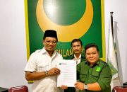 Pasangan Hidayat-Bartho Menerima SK B1KWK Partai Bulan Bintang