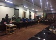 Bukan Menyampaikan Tuntutan, Mahasiswa di Palu Malah Tinggalkan Pertemuan di DPRD Sulteng