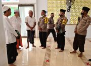 Sambil Safari Jumat, Kapolres Palu Terus Sampaikan Pesan Kamtibmas Menjelang Pilkada