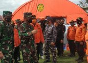 Gempa Sulbar: Panglima TNI Apresiasi Tim SAR di Mamuju