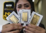 Harga Emas Berjangka Stabil di Tengah Pelemahan Dolar AS