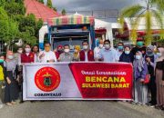 Wagub Lepas Pengiriman Bantuan IKA UNHAS Gorontalo untuk Korban Bencana Sulbar