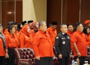 Perkuat Konsolidasi Menangkan Pemilu 2024, Ketua PDIP Sulteng Muharram Nurdin Lantik BMI Kota Palu