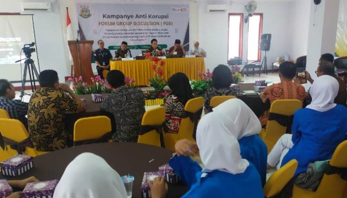 Kejari Tolitoli Inisiasi FGD Tentang Keluhan Seragam Sekolah Mahal. Begini Keputusannya
