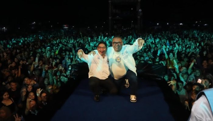 Pasha Ungu Ramaikan Konser Silaturahmi AA-AKA di Toili Banggai