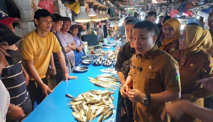 Wali Kota Palu: Ikan Berformalin di Pasar Masomba Tidak Benar Alias Hoax