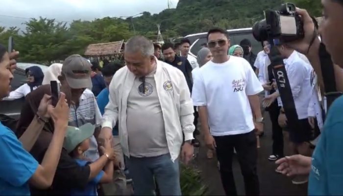 Ahmad Ali Klarifikasi Video Tidak Menjabat Tangan Relawan, Begini Faktanya