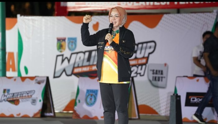 Diah Puspita Buka Open Turnamen Basketball Wali Kota Cup
