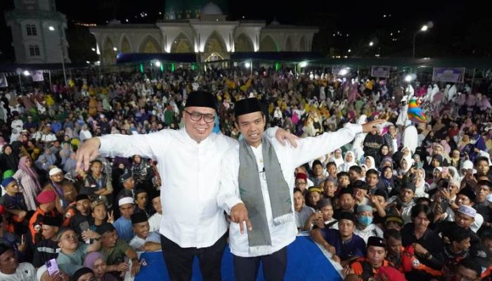 Pantun Dan Dukungan Ustad Abdul Somad Untuk Ahmad Ali