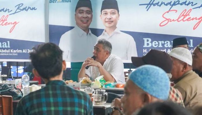 Bincang Santai Ahmad Ali Dengan Warga Palu di Warung Kopi
