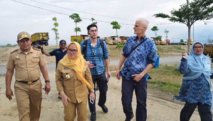 Jerman Monitorong Proyek UNDP TPA Kawatuna Palu