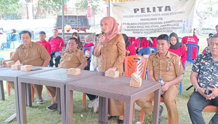 Sekretariat DPRD Sulteng dan PT Pelindo Kembali  Serahkan Bantuan Stunting di Sigi