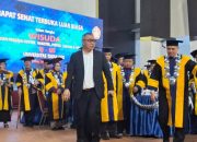 Ahmad Ali Beri Beasiswa Semua Lulusan Terbaik Wisuda ke-125 Untad Untuk Lanjut S2