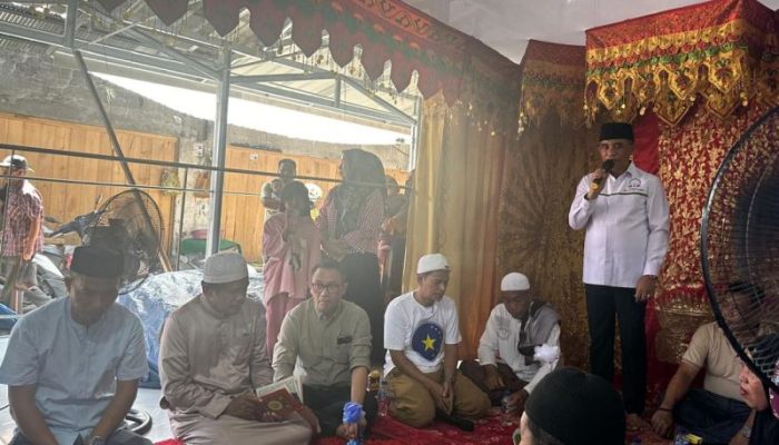 Anwar-Reny Disambut Meriah Berbagai Etnis di Pasar Masomba