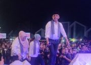 Pulang Kampung, Deklarasi Anwar-Reny Dipadati Puluhan Ribu Massa di Morowali