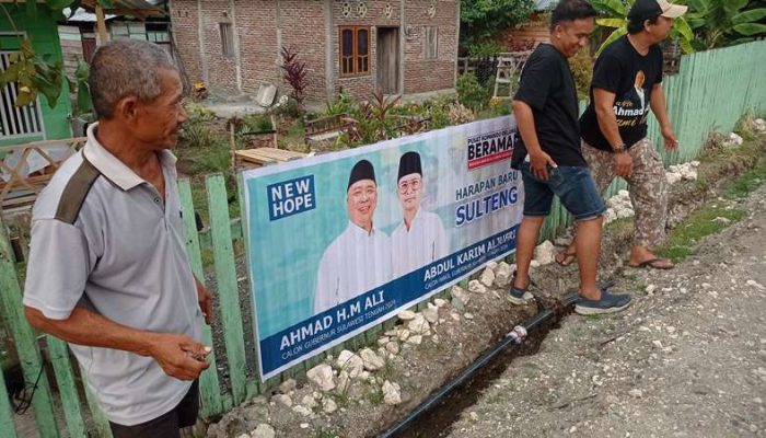 Ingin Bertemu Ahmad Ali, Warga Tongkonunuk Pasang Spanduk di Depan Rumah