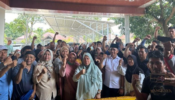 Anwar Hafid Ingatkan Relawan di Morowali Tetap Rendah Hati