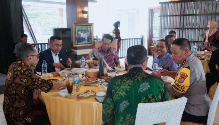 Henri Kusuma Muhidin Awali Tugas Kedewanan Dengan Makan Siang Bersama MenkumHAM RI
