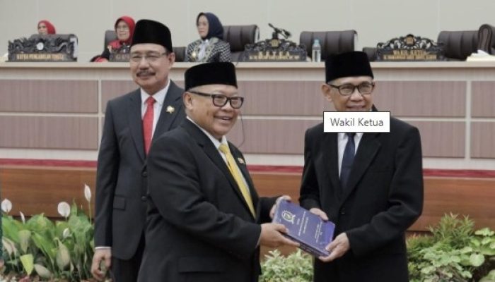 Arus Abdul Karim Ketua DPRD Sulteng 2024-2029