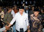Anwar Hafid Janji Perbaiki Jalan di Desa Lombok Parimo