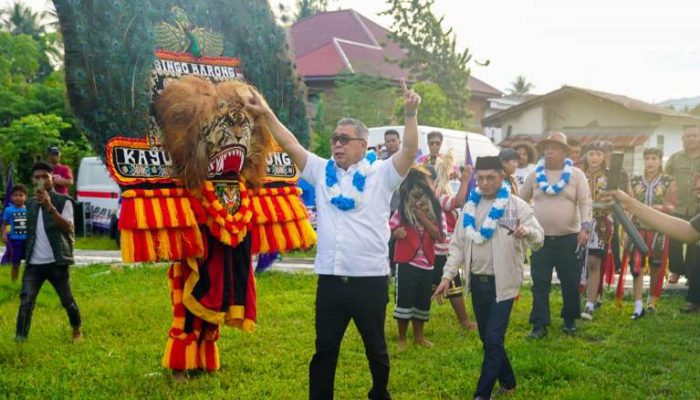 Ahmad Ali Ingin Semua Jalan Semua di Sulteng Mulus Karena Pengaruhi Ekonomi Warga