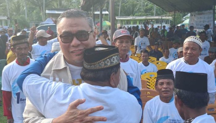 Ahmad Ali Dorong Petani Jadi Profesi Yang Menjanjikan