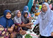 Reny Lamadjido Disambut Hangat Pedagang Pasar Bobo, Sigi
