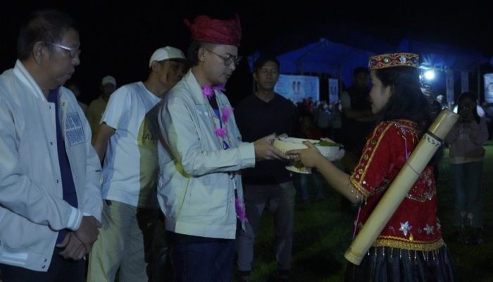 Abdul Karim Aljufri disambut Hangat Warga Lore Piore Poso