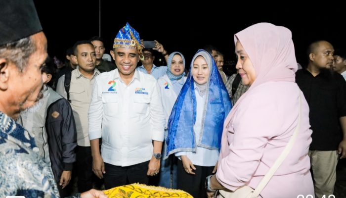Dukungan Ribuan Warga Pombewe Mengalir untuk Anwar-Reny