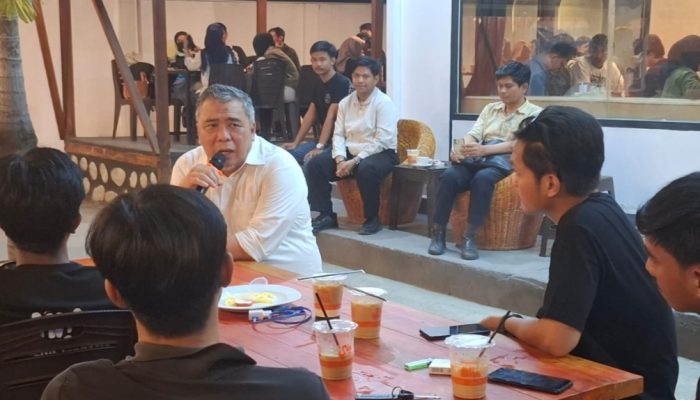 Kongkow Bareng Ahmad Ali, Aktivis Ungkap Banyak Anak Putus Sekolah di Sulteng
