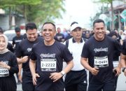 Anwar Hafid dan dr Reny Lamadjido Lepas Ribuan Peserta Fearless Run
