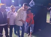 Hadiri Kampanye BERAMAL, Roni Dibantu Kaki Palsu Oleh Ahmad Ali