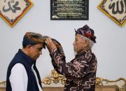 Tokoh Adat Desa Bora Siap Kawal Kemenangan Anwar-Reny