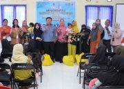 55 Keluarga Berisiko Stunting di Parimo Terima Paket Genting