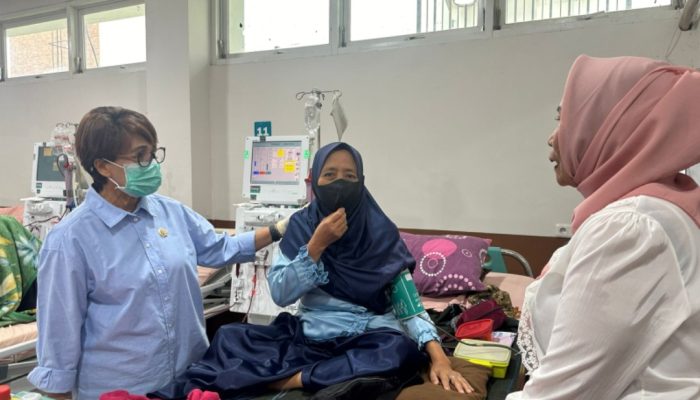 Rustia Tompo Soroti Kebersihan dan Kinerja Vendor Housekeeping RS Anutapura Palu