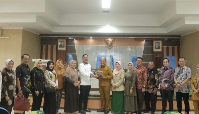 Komisi IV DPRD Sulteng Korkom di Disnaker dan Transmigrasi Banten
