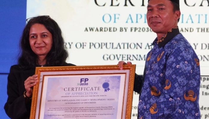 Kemendukbangga/BKKBN Raih Penghargaan Internasional di Bidang KB Pasca Salin Dari FP20