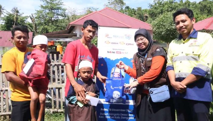 Tangis Haru Pecah di Ruang Khitan Massal PT CPM-Bakrie Amanah
