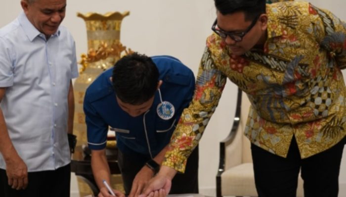 Akbar Supratman Saksikan Penandatanganan MoU Pemkot dan Gekraf