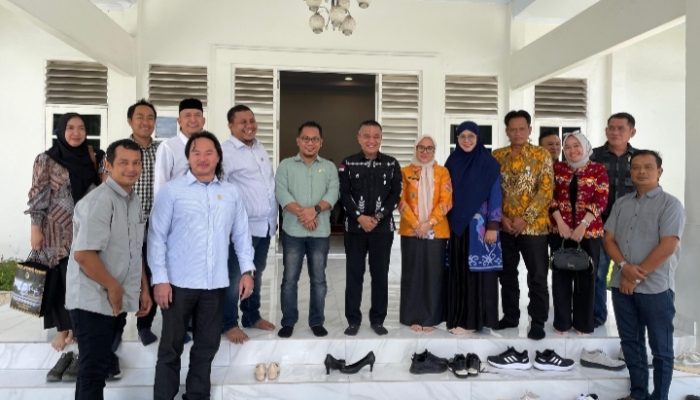 DPRD Tolitoli -Pemkot Palu Samakan Persepsi Untuk Bangun Sulteng