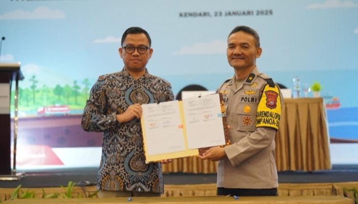 Pertamina dan Polda Sultra Teken Kontrak Kerjasama Pembelian BBM dan Pelumas Tahun 2025