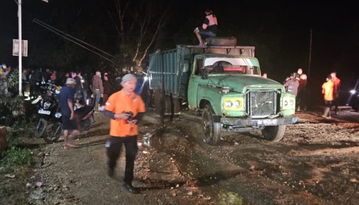 Gubernur Sulteng Instruksikan BPBD Tangani Longsor di Parimo, Dua Korban Ditemukan Meninggal