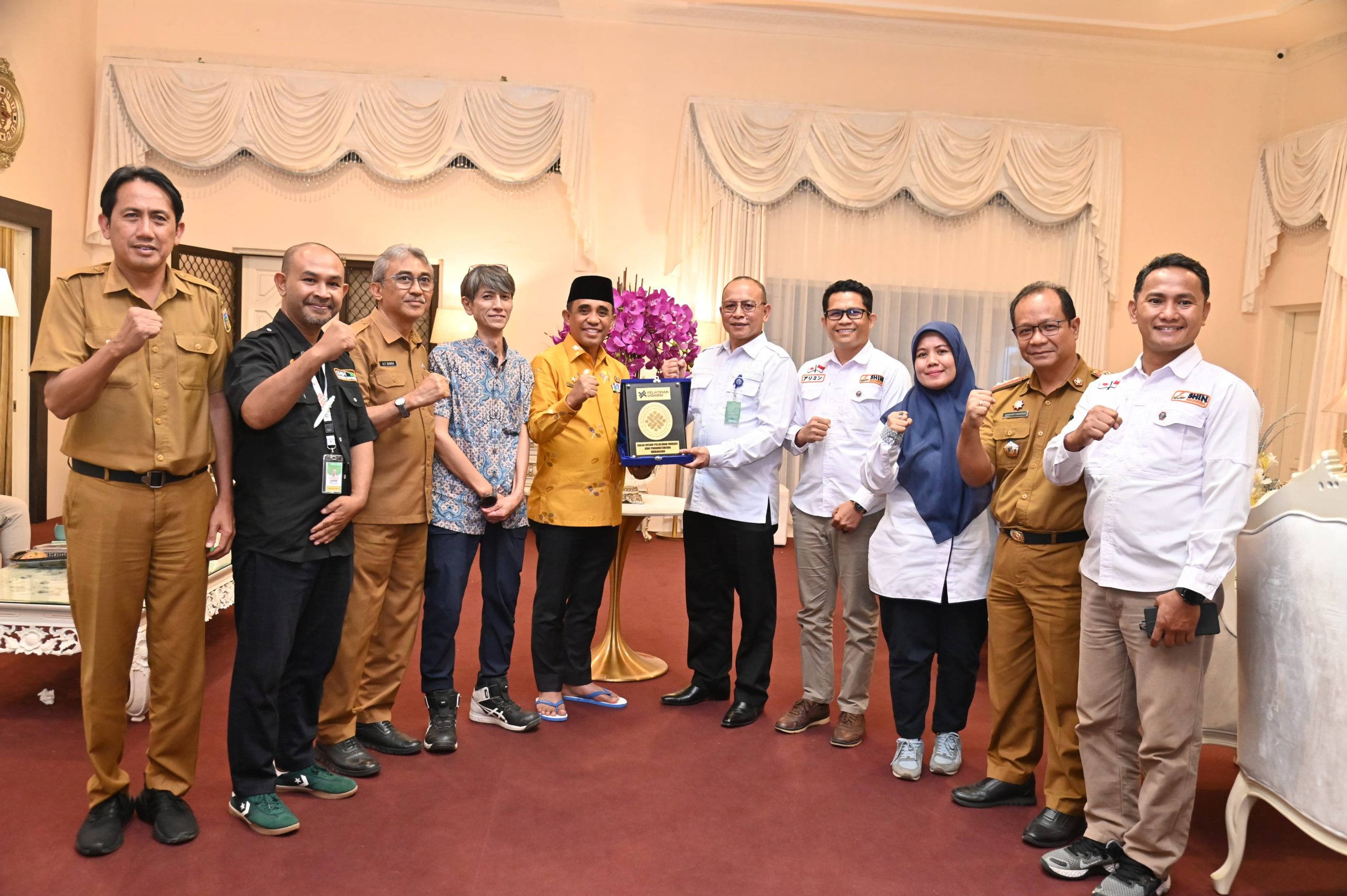 Gubernur Sulteng