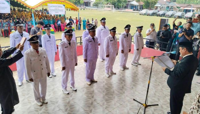 11 Penjabat Kades Dilantik Bupati Tolitoli, Amran Hi Yahya Tekankan Pelayanan dan Gotong Royong