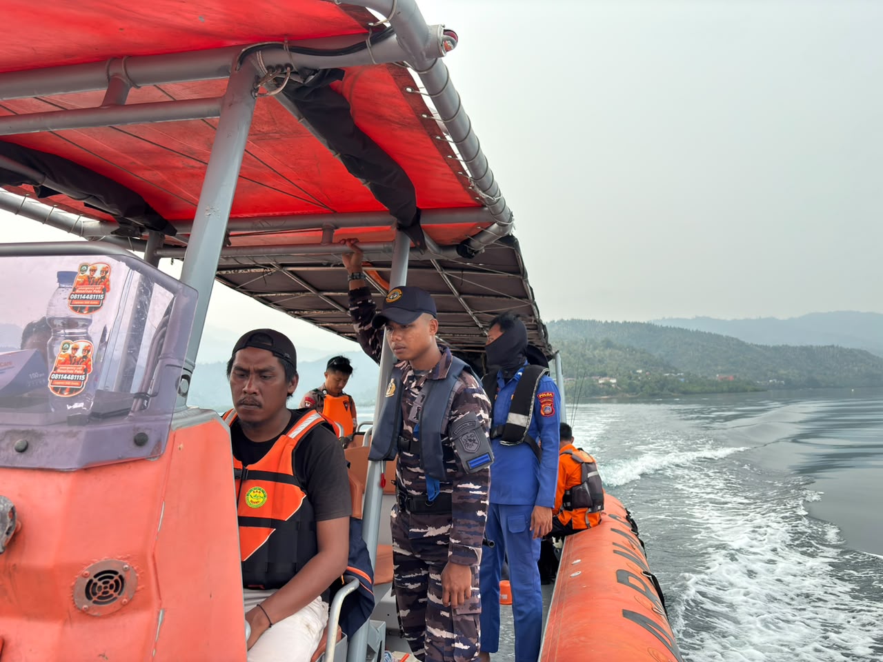 APEL PERSIAPAN - Tampak seminggu sebelumnya, tim gabungan melakukan ape persiapan dan koordinasi acara proses pencarian bisa lebih efektif, namun seminggu melakukan pencarian,hasilnya nihil dan pencarian dihentikan